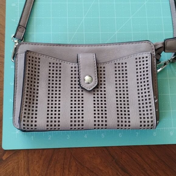Gray Crossbody Bag - Size: 5"X8"            (1014) - Picture 4 of 5